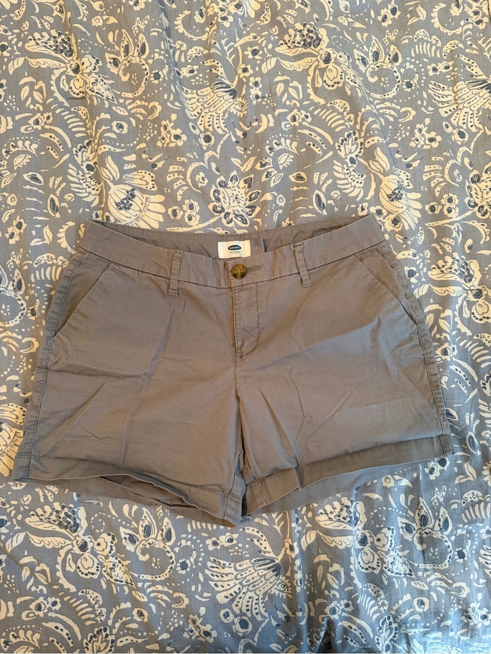 Old Navy Gray Women's Bermuda Shorts